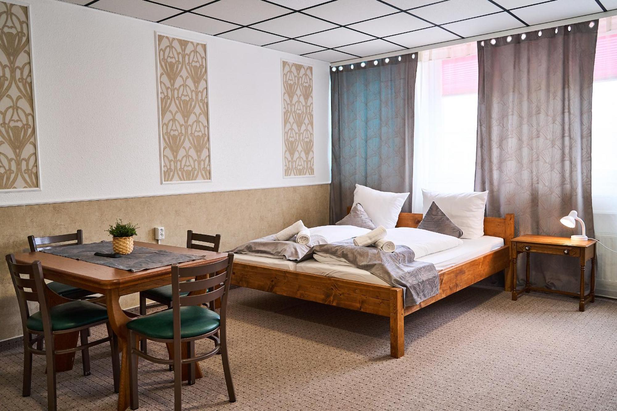 Hotel Maximo Pinneberg Luaran gambar